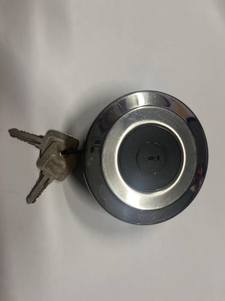 Tampão Gasolina com chave BMW 1502 1602 2000 2002 1802 Renault Alpine combustivel Gas Cap