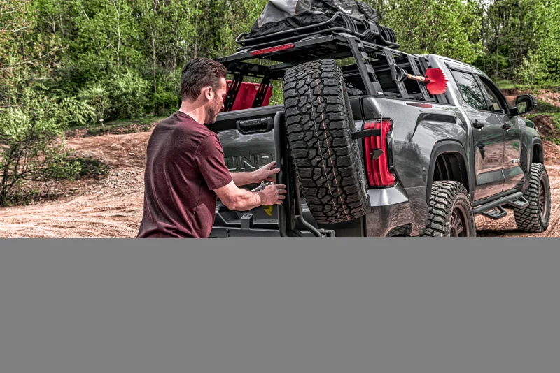 Go Rhino Swing--Way Hitch Mounted Tire Carrier (Lic. Plate Lights Not Included) - Textured Black