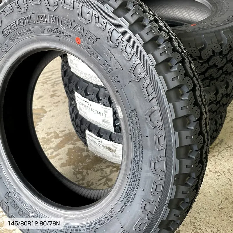 Pneu Yokohama Geolander KT Y828C 145/80R12 80/78N LT M+S All Terrain