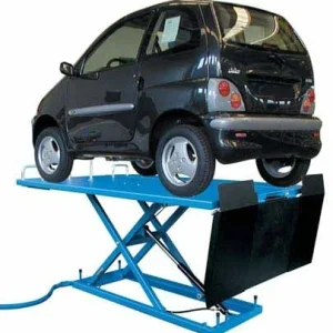 Ponte sollevatore moto, tricicli, quadricicli e citycar 0,6 ton. OMCN 196/OS