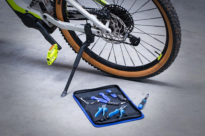 SET 26 PEZZI, UTENSILI PER BICICLETTE BGS74515