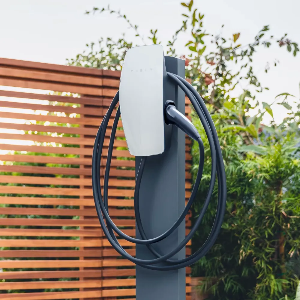 Tesla Wall Connector 22KW - Geração 3 - Compatível com veículos Tesla e não Tesla monofásicos e trifásicos - Conector tipo 2
